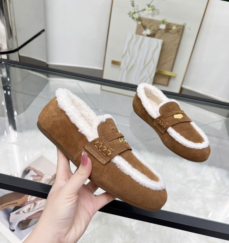 Miu Miu Casual Shoes
